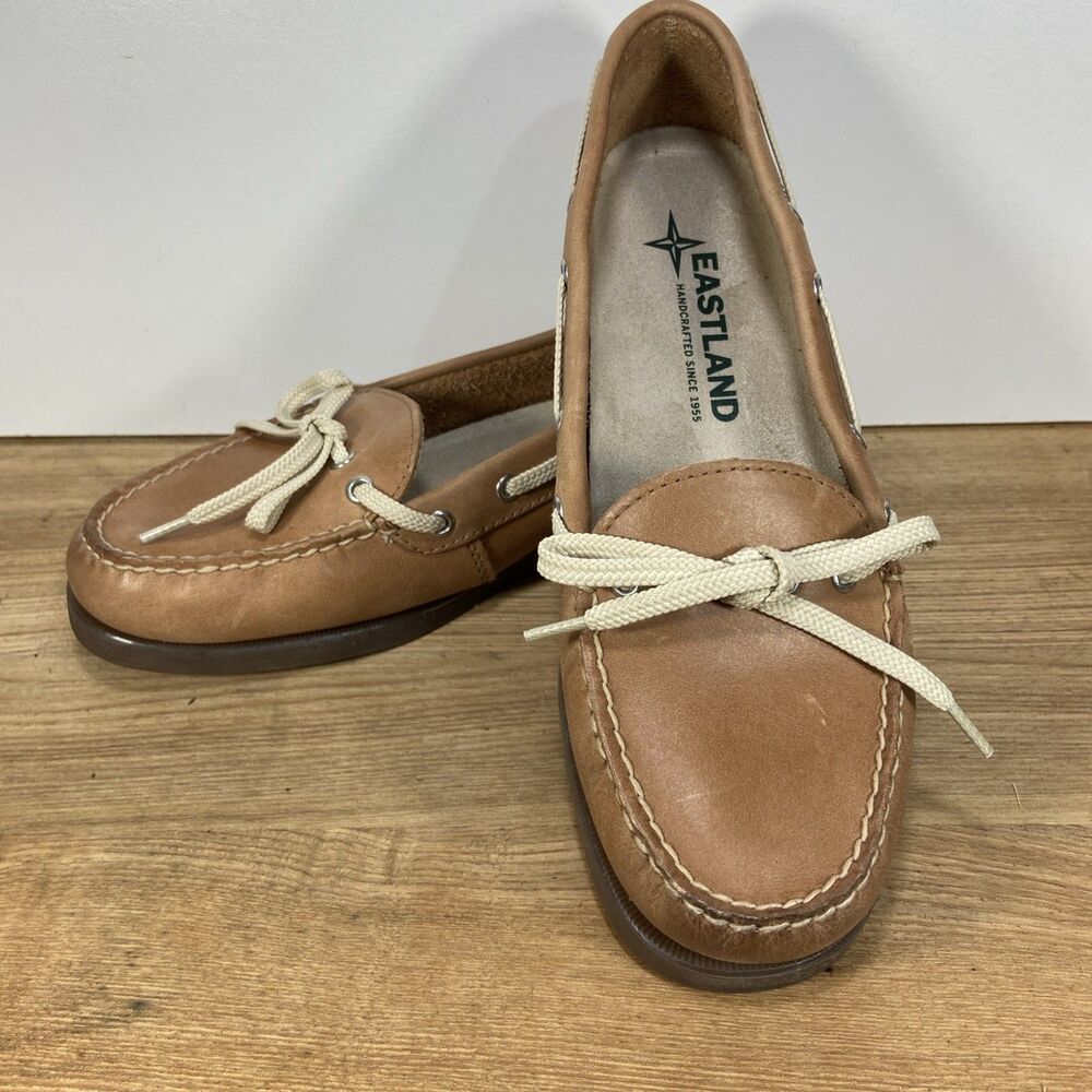 Eastland Casual Shoes Women's Yarmouth Camp Moc Leather Slip On Boat size 7.5